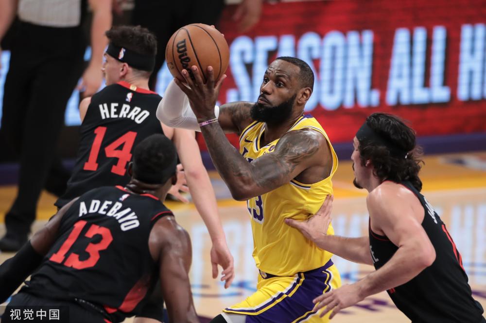 他的表现不 他的表现不