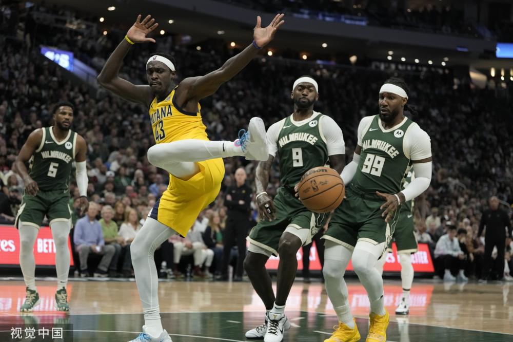 引各方目光 引各方目光