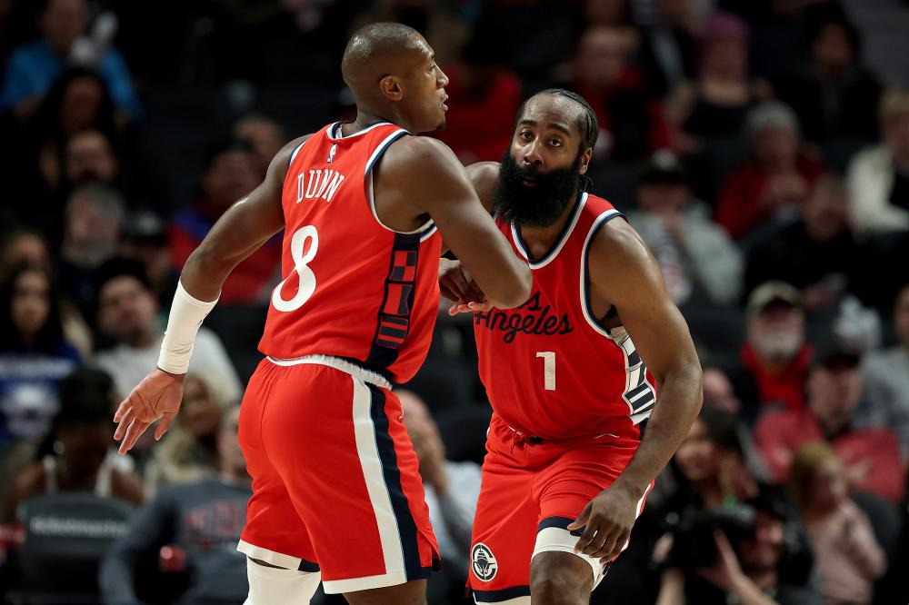 屡破纪录 屡破纪录