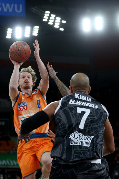 赛事的表现 赛事的表现